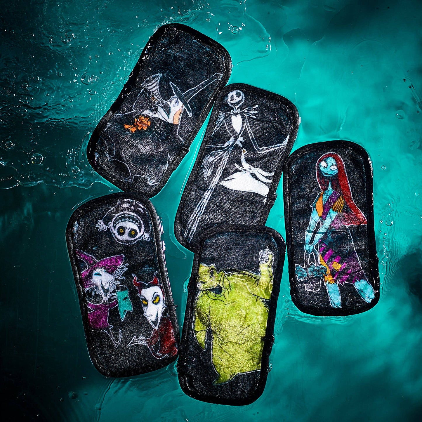 MakeUp Eraser Nightmare Before Christmas 5pc Mini Gift Set |  © Disney